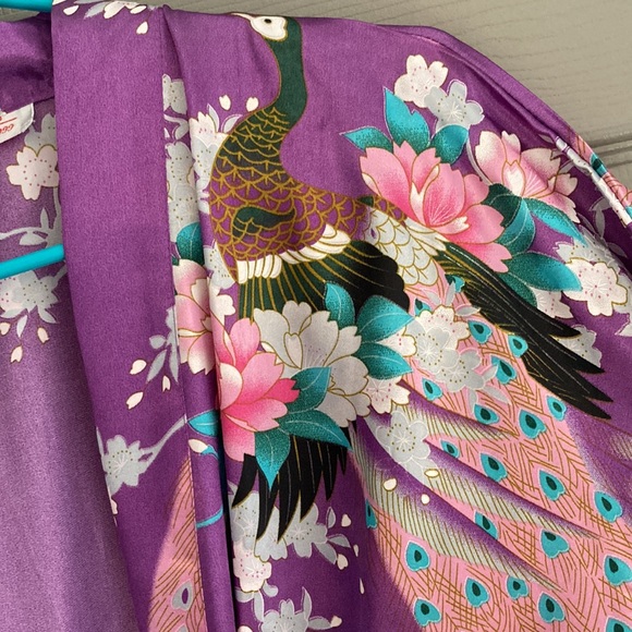 Purple Dressing Robe - Picture 2 of 5